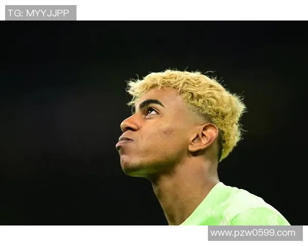 足总杯惊喜时刻巴萨小胜国米引发全场沸腾的十大精彩进球回顾